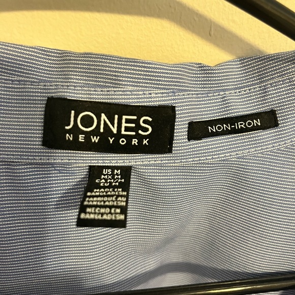 Jones New York button down dress shirt - Picture 2 of 5